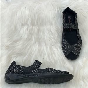 Bernie Mev Black and White Flats with Woven Design